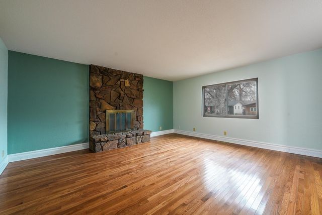 509 W 13th Ave, El Dorado, KS 67042