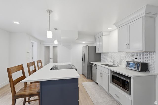 10328 S YELLOW KNIFE WAY, South Jordan, UT 84009