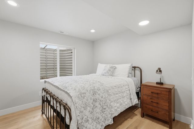 10328 S YELLOW KNIFE WAY, South Jordan, UT 84009