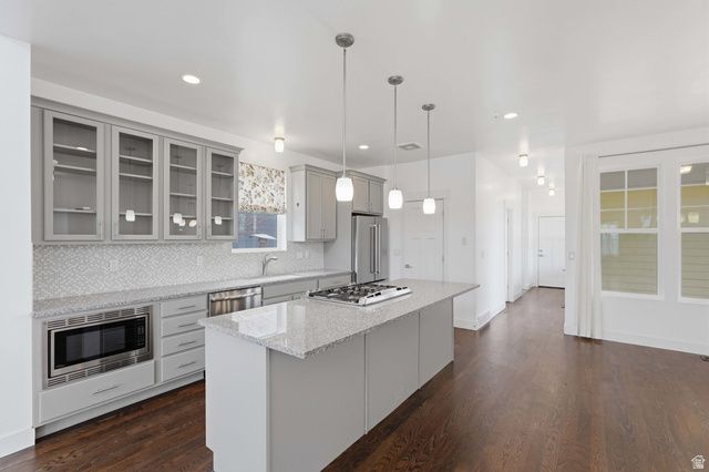 10328 S YELLOW KNIFE WAY, South Jordan, UT 84009