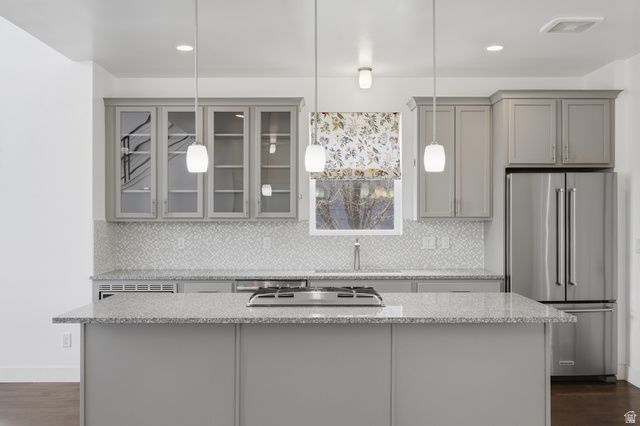 10328 S YELLOW KNIFE WAY, South Jordan, UT 84009