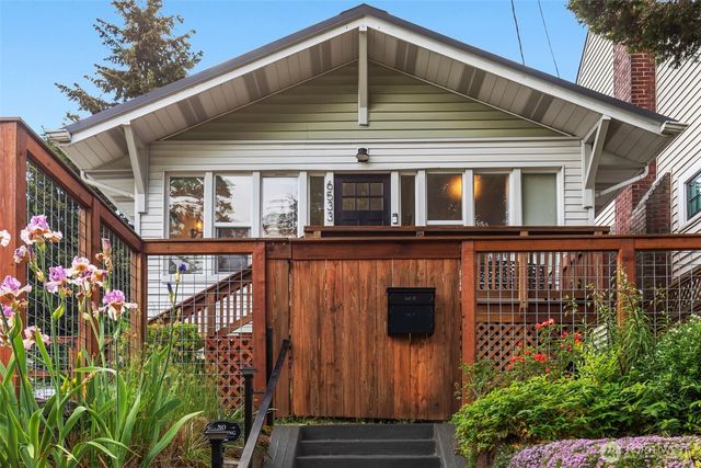 6533 20th Avenue NE, Seattle, WA 98115