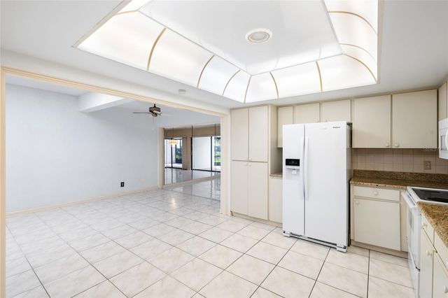 14225 CYPRESS CIRCLE 14225, Tampa, FL 33618