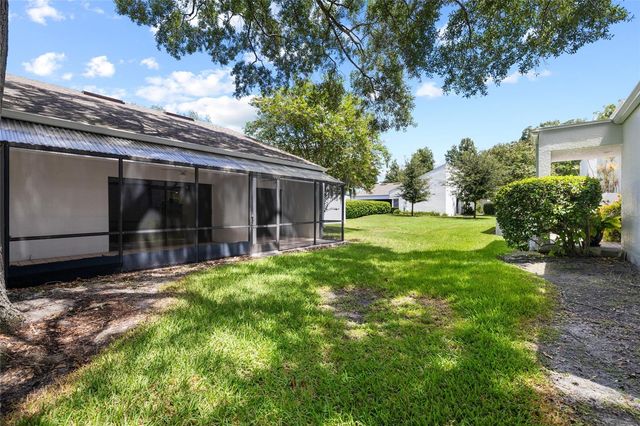 14225 CYPRESS CIRCLE 14225, Tampa, FL 33618