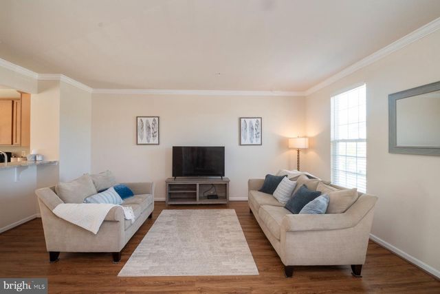 7676 TIMBERCROSS LN, Glen Burnie, MD 21060