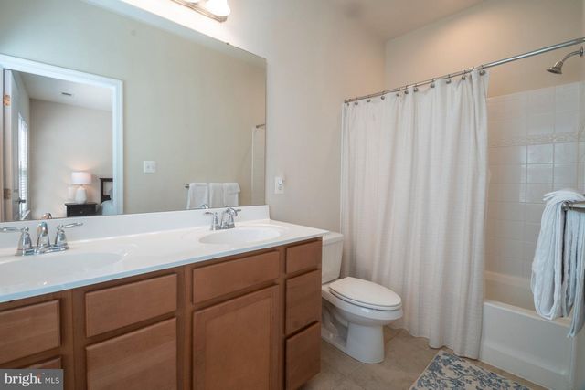 7676 TIMBERCROSS LN, Glen Burnie, MD 21060