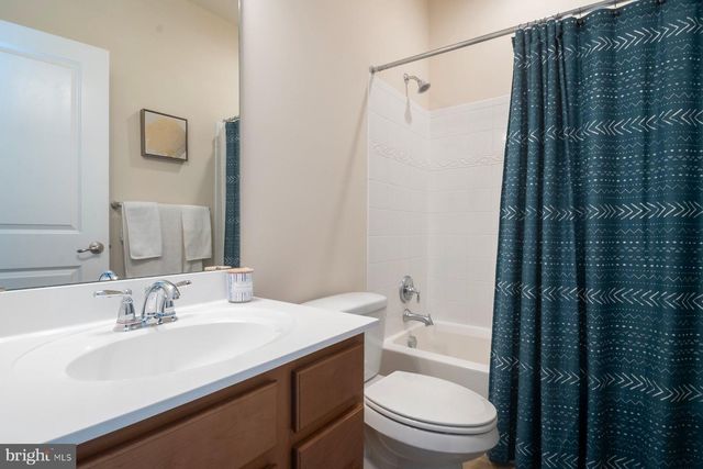 7676 TIMBERCROSS LN, Glen Burnie, MD 21060