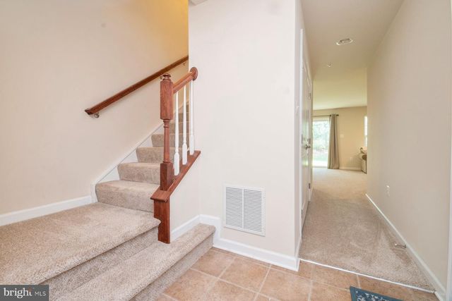 7676 TIMBERCROSS LN, Glen Burnie, MD 21060