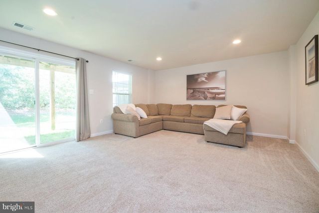 7676 TIMBERCROSS LN, Glen Burnie, MD 21060