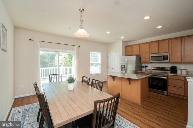 7676 TIMBERCROSS LN, Glen Burnie, MD 21060