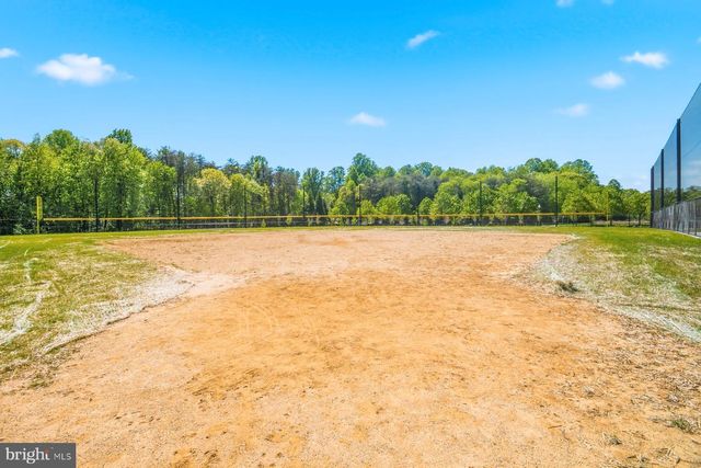 7676 TIMBERCROSS LN, Glen Burnie, MD 21060