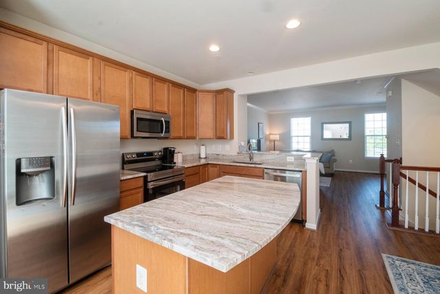 7676 TIMBERCROSS LN, Glen Burnie, MD 21060