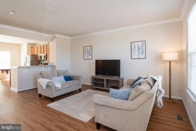 7676 TIMBERCROSS LN, Glen Burnie, MD 21060