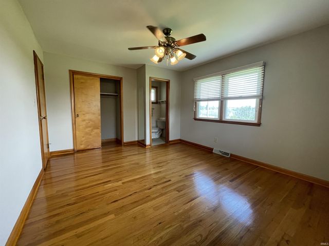 8600 Vann Road, Newburgh, IN 47630