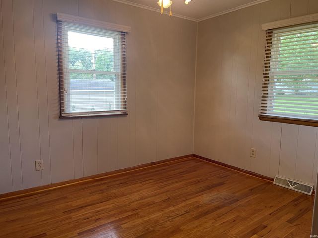 8600 Vann Road, Newburgh, IN 47630
