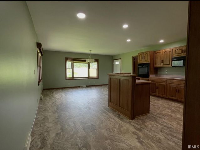 8600 Vann Road, Newburgh, IN 47630