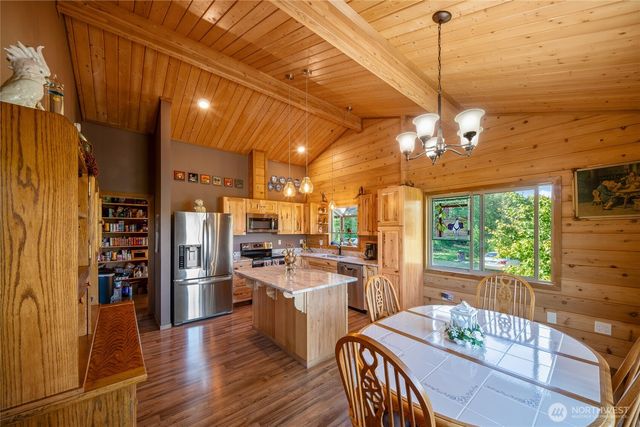 2132 W 8th Street, Bucoda, WA 98530