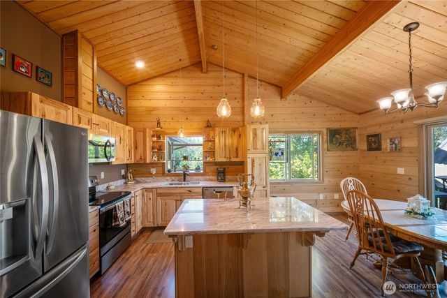 2132 W 8th Street, Bucoda, WA 98530