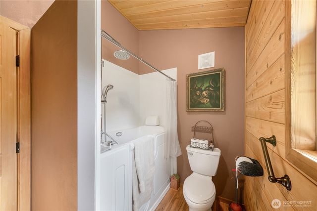 2132 W 8th Street, Bucoda, WA 98530