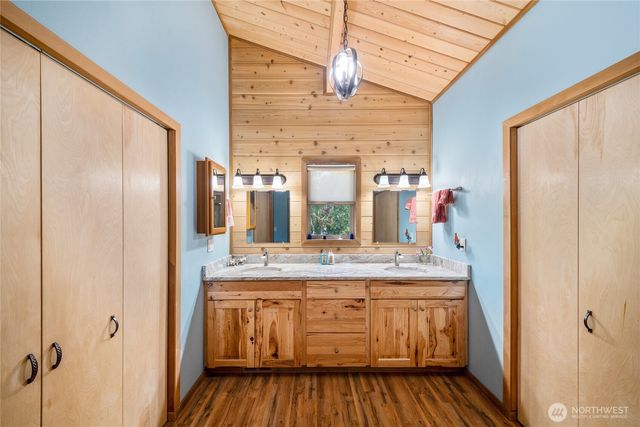 2132 W 8th Street, Bucoda, WA 98530