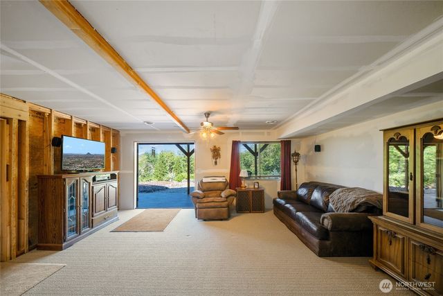 2132 W 8th Street, Bucoda, WA 98530