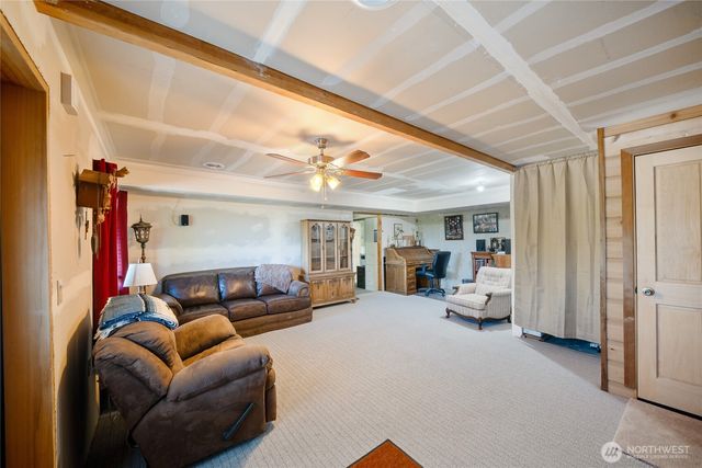 2132 W 8th Street, Bucoda, WA 98530