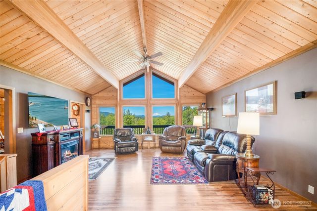 2132 W 8th Street, Bucoda, WA 98530