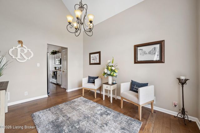16513 Taunton Vale Rd, Louisville, KY 40245