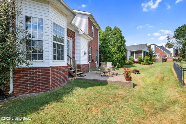 16513 Taunton Vale Rd, Louisville, KY 40245