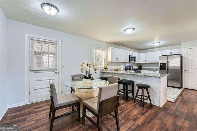 4809 Hemlock Drive SW, Austell, GA 30106