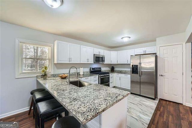 4809 Hemlock Drive SW, Austell, GA 30106