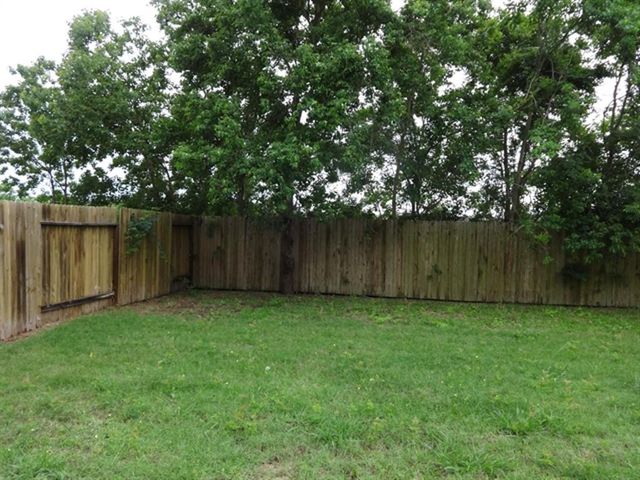 5318 Rio Drive, Baytown, TX 77521