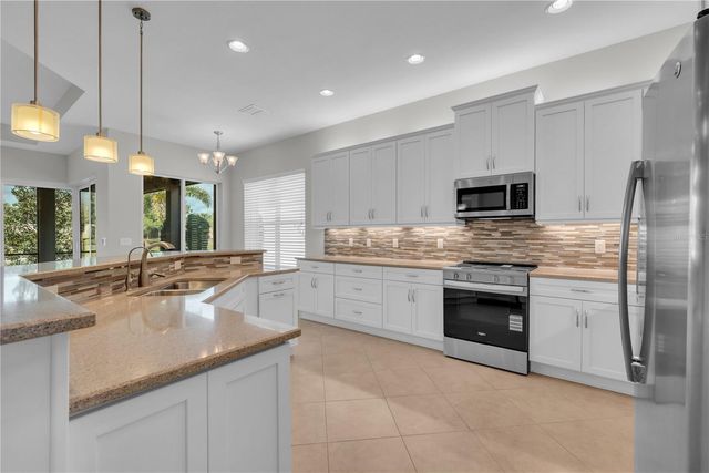 4908 GRAND BANKS DRIVE, Wimauma, FL 33598