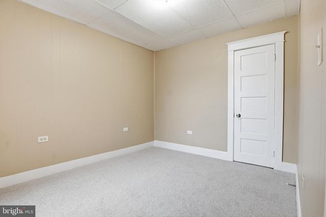 718 YORK ST, York, PA 17403