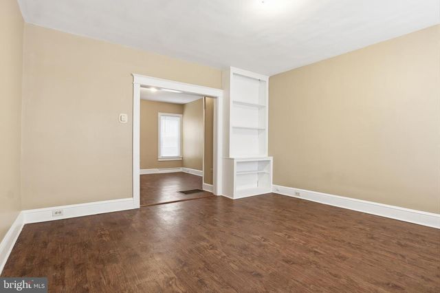 718 YORK ST, York, PA 17403