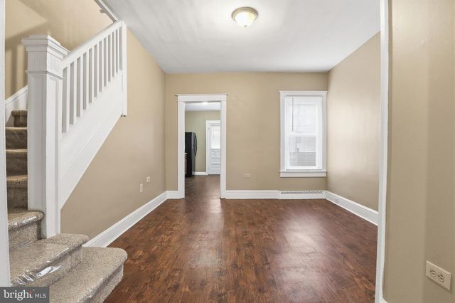 718 YORK ST, York, PA 17403