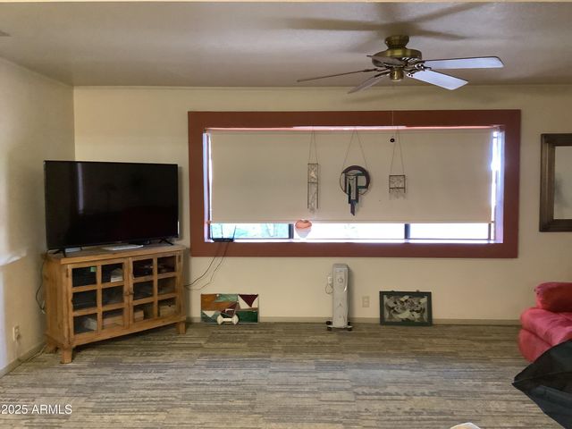 301 N BOWIE Avenue, Willcox, AZ 85643