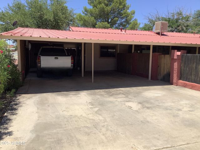 301 N BOWIE Avenue, Willcox, AZ 85643