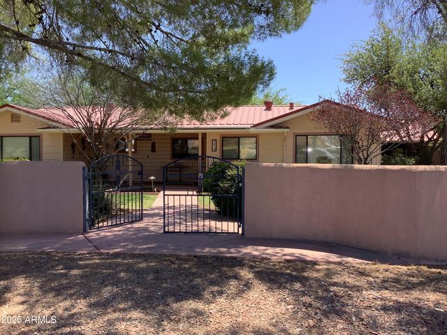 301 N BOWIE Avenue, Willcox, AZ 85643