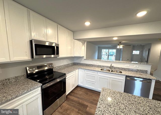 140 OLGA DR, Martinsburg, WV 25403