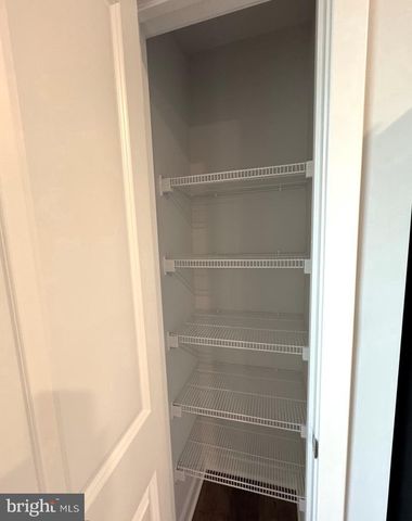 140 OLGA DR, Martinsburg, WV 25403