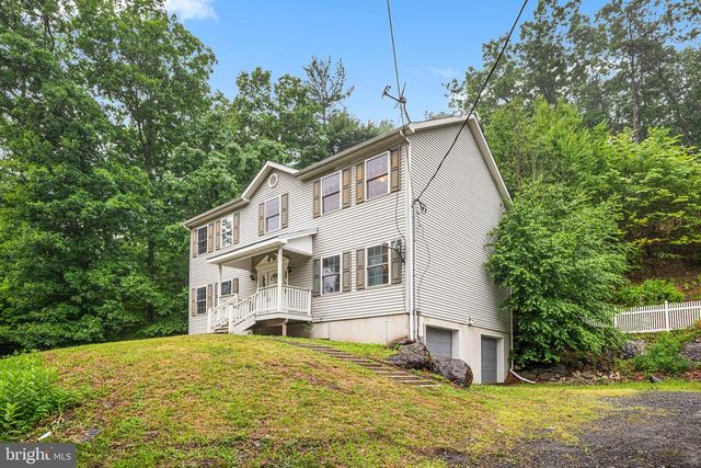 313 LOWER LAKEVIEW DR, East Stroudsburg, PA 18302