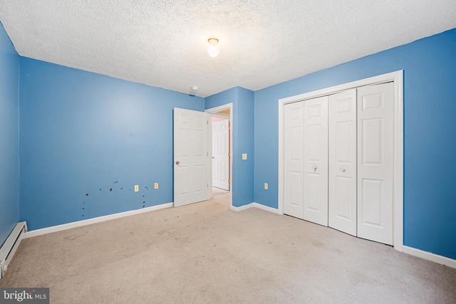 313 LOWER LAKEVIEW DR, East Stroudsburg, PA 18302