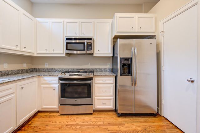 11315 Main Street 204, Houston, TX 77025