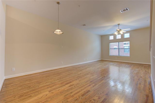 11315 Main Street 204, Houston, TX 77025