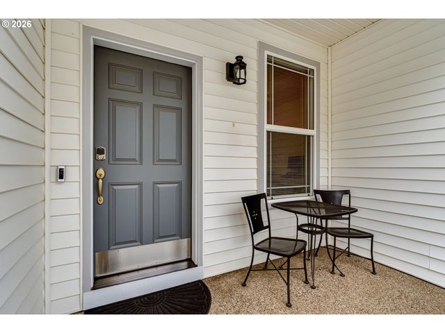 5398 DONOHOE Ave, Eugene, OR 97402