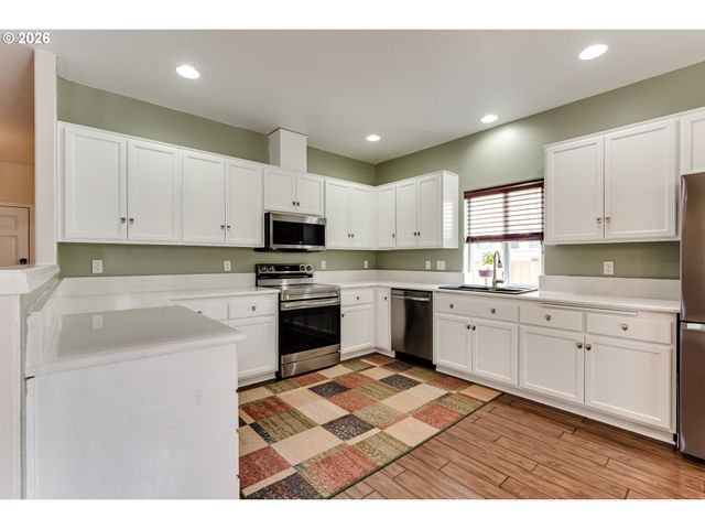 5398 DONOHOE Ave, Eugene, OR 97402