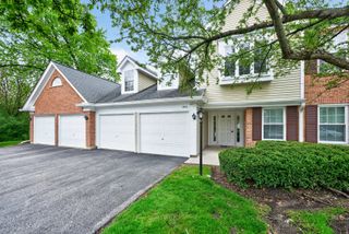 802 Butternut Lane C, Mount Prospect, IL 60056