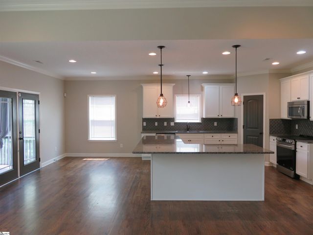 73 Lebanon Court, Greer, SC 29651