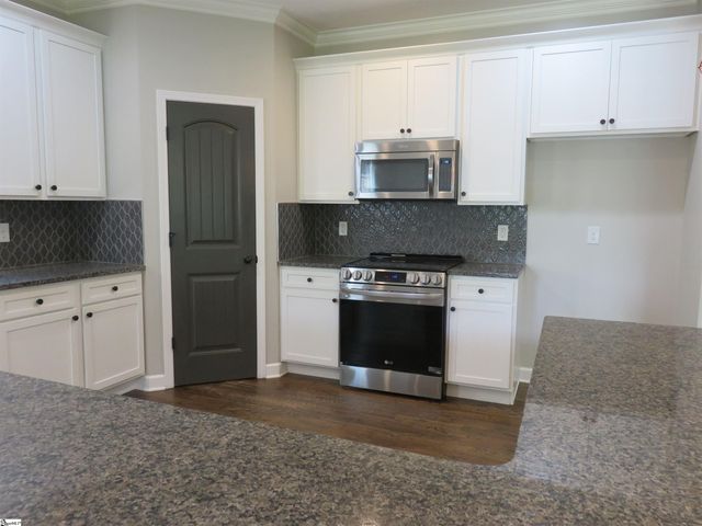 73 Lebanon Court, Greer, SC 29651